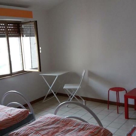 Hostel Easy Πίζα Εξωτερικό φωτογραφία